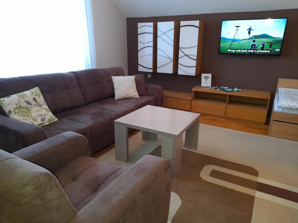 Apartmani Exit Pale Ngoại thất bức ảnh