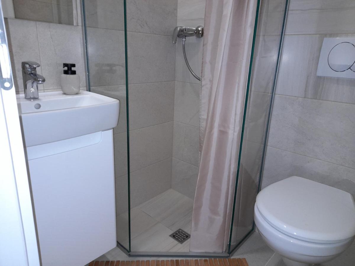 Apartmani Exit Pale Ngoại thất bức ảnh
