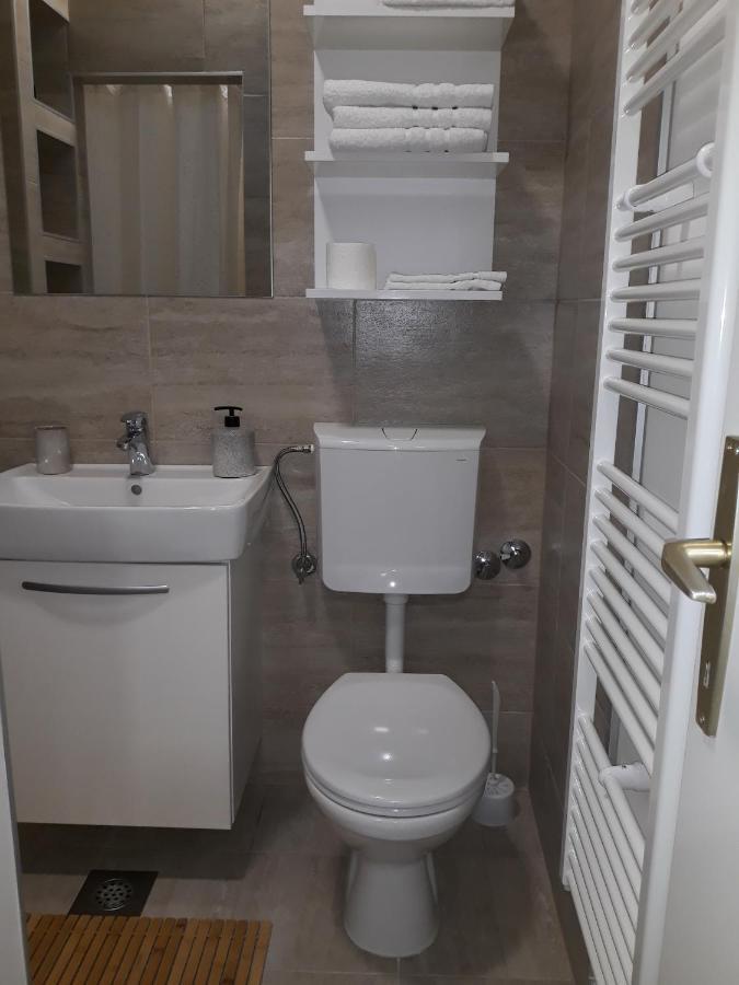 Apartmani Exit Pale Ngoại thất bức ảnh